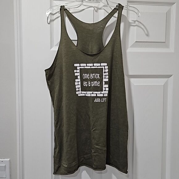 Gym Tank - Picture 1 of 2
